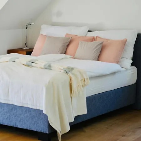 Apartament Exklusive Dachgeschoss-suite Mit Sauna & Terrasse *